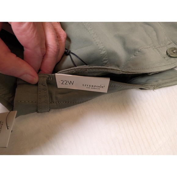 Liverpool Los Angeles Wide Leg Crop Pants Size 22 Olive Green LY5674L12 Size 22W - Picture 10 of 13